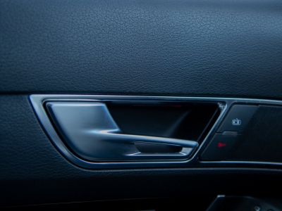 Audi RS6 QUATTRO Avant C6 5.0 V10 Bi-Turbo - LICHTE VRACHT - PANO DAK - CAMERA - XENON - CRUISECONTROL  - 36