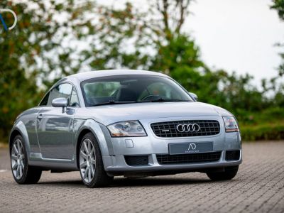 Audi TT  - 1