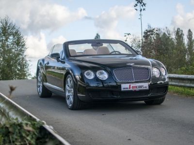 Bentley Continental GTC 6.0 W12  - 9