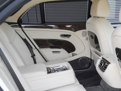Bentley Mulsanne 6.75 BiTurbo V8  - 25
