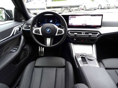 BMW i4 eDrive40 M-PACK,PANO,CARPLAY,360°CAMERA,ALU 19  - 8