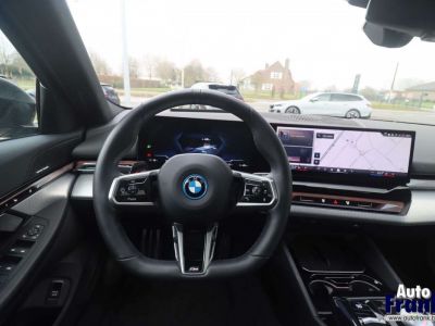 BMW i5 40 M-SPORT PANO 360CAM DRIV+PARK PRO H&K  - 28