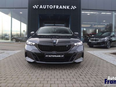 BMW i5 40 M-SPORT PANO 360CAM TREKHK COMFRTZETL  - 2