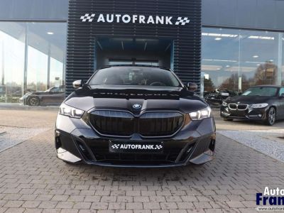 BMW i5 40 M-SPORT TREKHK H&K CAM STUURVRW 19  - 2