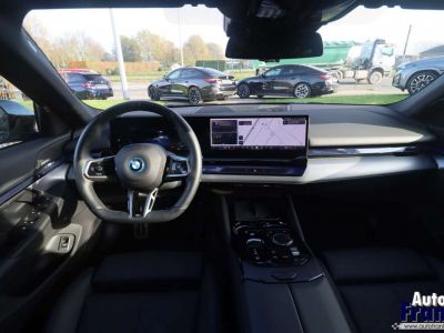 BMW i5 40 M-SPORT TREKHK H&K CAM STUURVRW 19  - 25