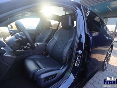 BMW i5 60 FULL! CARBON PANO TREKHK B&W 360CAM  - 23