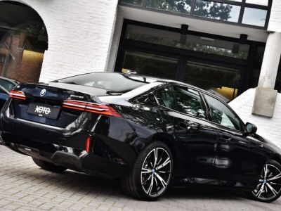 BMW i5 83.9 KW eDRIVE40 M PACK  - 8