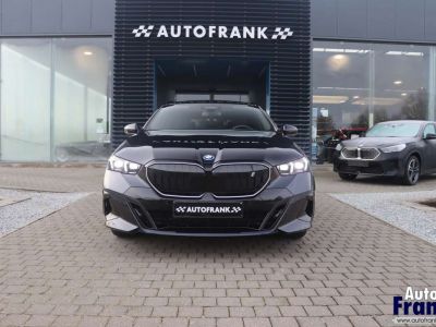 BMW i5 BREAK 40 M-SPORT PANO 360CAM TRKHK H&K  - 2