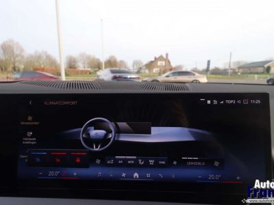 BMW i5 BREAK 40 M-SPORT PANO 360CAM TRKHK H&K  - 46