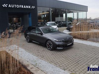 BMW i5 M60 TOUR SUSP PRO B&W PANO.360CAM.COMFTZETL  - 9