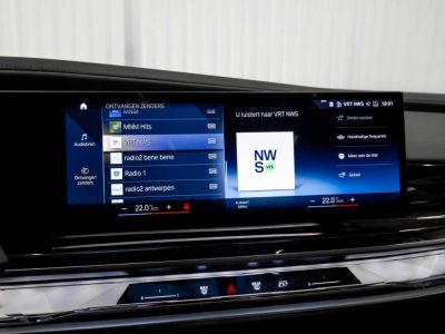 BMW i7 xDrive60 M Sport Massage Bowers SkyLounge ACC HUD  - 37