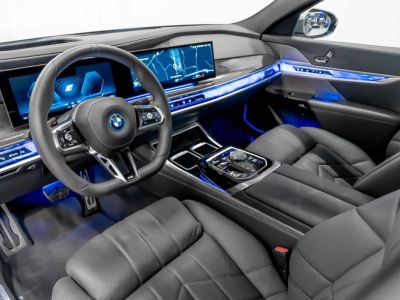 BMW i7 xDrive60 M Sport Pro Massage SkyLounge Bowers ACC  - 12