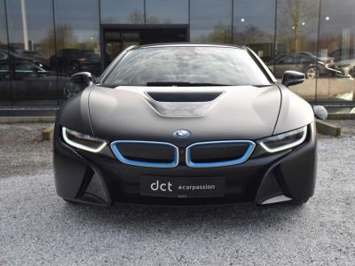 BMW i8 Coupé HUD Harman Kardon LED  - 8