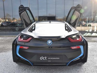 BMW i8 Coupé HUD Harman Kardon LED  - 9