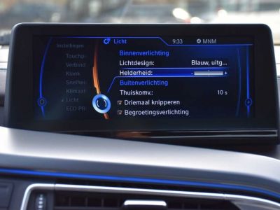 BMW i8 Coupé HUD Harman Kardon LED  - 22