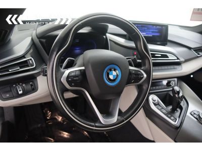 BMW i8 NAVI - DISPLAY KEY COMFORT ACCES 49gr CO2  - 36