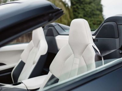 BMW i8 Roadster Vat refundable-Like new  - 8