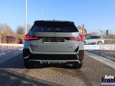 BMW iX1 20 M-SPORT PANO TREKHK MEMO 360CAM FUL  - 7