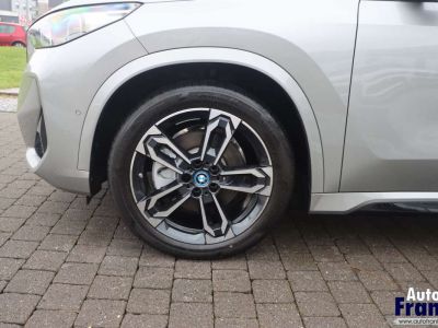 BMW iX1 30 M-SPORT 4X4 TREKHK PANO 360CAM HUD  - 4