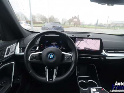 BMW iX1 30 M-SPORT 4X4 TREKHK PANO 360CAM HUD  - 27