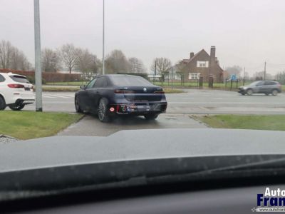 BMW iX1 30 M-SPORT 4X4 TREKHK PANO 360CAM HUD  - 31