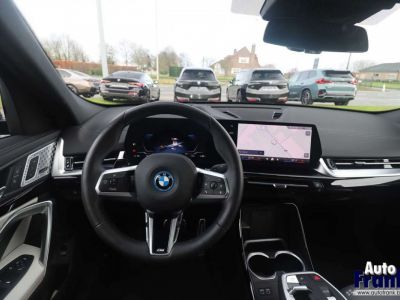 BMW iX2 30 M-SPORT PANO TREKHK 360 CAM -MEMO HUD  - 28