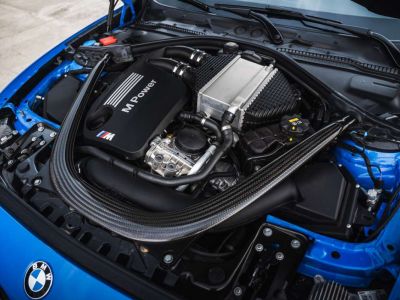 BMW M2 CS Carbon Harman Kardon- Misano Blau  - 27