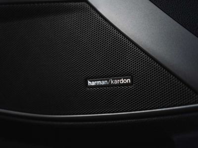 BMW M3 Competition Touring xDrive HarmanKardon Carbon  - 23