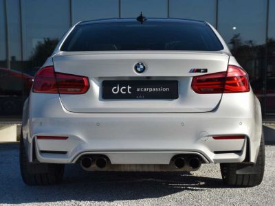 BMW M3 Saloon Competition DKG HUD HK CARBON  - 6