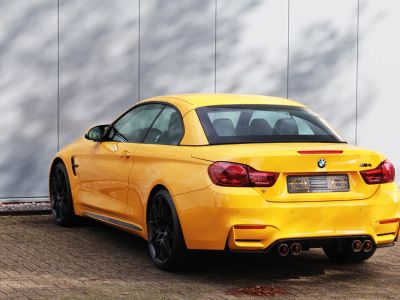 BMW M4 Convertible 30 years edition 3.00 l / 331 hp  - 30