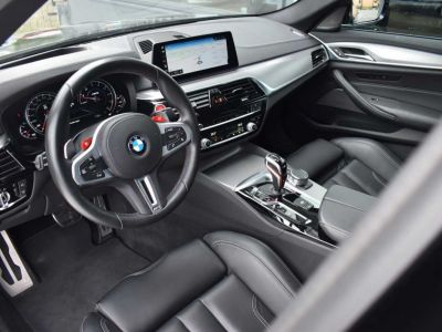 BMW M5 Saloon 4.4AS V8 Competition Carbon 360° HUD Blind Spot Sportexhaust  - 9