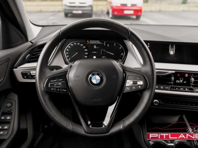 BMW Série 1 116 D 5P. VIRTUAL-COCKPIT CRUISE + ACC LANE-ASSIT  - 18