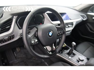 BMW Série 1 116 d ADVANTAGE BUSINESS - NAVI DAB LIVE COCKPIT PLUS MIRROR LINK  - 30