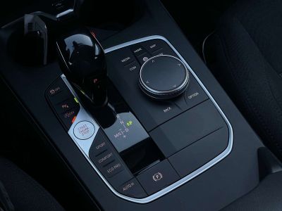 BMW Série 1 118 118i Aut. / 12-2019 / benzine / carplay / cruise / airco  - 13