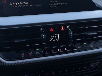 BMW Série 1 118 118i Aut. / 12-2019 / benzine / carplay / cruise / airco  - 14