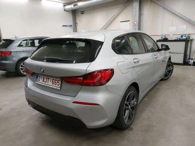 BMW Série 1 118 iA Hatch Sportline  - 3