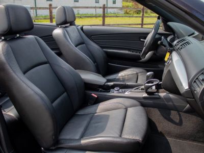 BMW Série 1 120 dA M-Pakket Cabrio -  ZETELVERWARMING - AIRCO - LEDER - CRUISECONTROL - ISOFIX  - 17