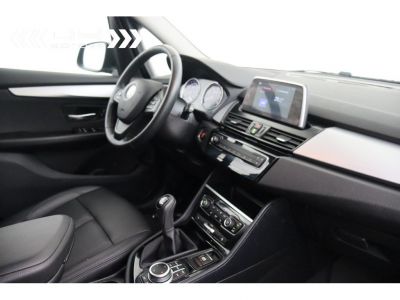 BMW Série 2 216 d GRAN TOURER ADVANTAGE - LEDER NAVIGATIE 7 PLAATSEN LED DAB  - 17