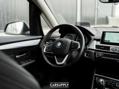 BMW Série 2 Active Tourer  218 i - Pano dak - Camera - HUD - LED  - 11