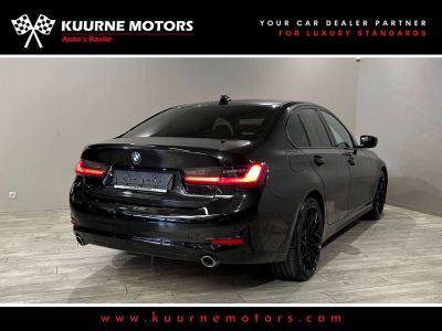 BMW Série 3 318 dA Berline Sport Alu19-Leder-Gps  - 4