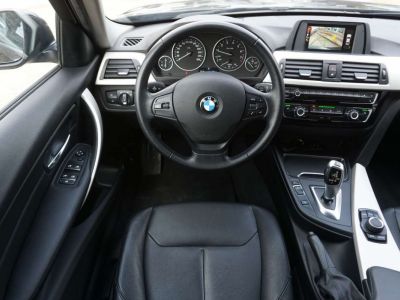 BMW Série 3 318 i SPORT LINE-AUTO-CAMERA-CRUISE-CUIR-EU 6B 2030 !!  - 13