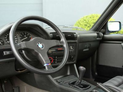 BMW Série 3 318 is 318is Sport seats Sunroof LSD  - 15