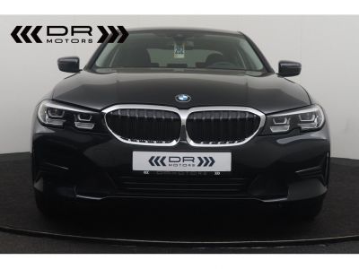 BMW Série 3 330 e ADVANTAGE - LEDER NAVI LED DAB HiFi  - 4