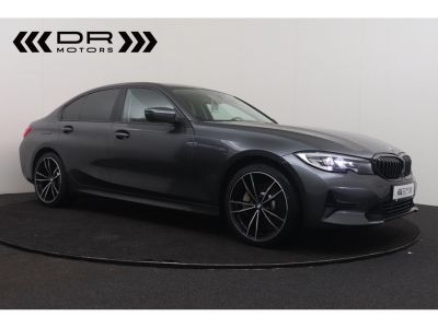 BMW Série 3 330 e ADVANTAGE - LEDER NAVI LED DAB HiFi  - 9