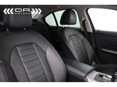 BMW Série 3 330 e ADVANTAGE - LEDER NAVI LED DAB HiFi  - 13