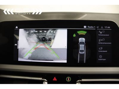 BMW Série 3 330 e ADVANTAGE - LEDER NAVI LED DAB HiFi  - 23