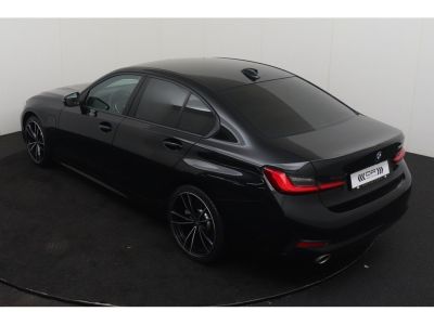 BMW Série 3 330 e ADVANTAGE - LEDER NAVI LED DAB HiFi  - 9