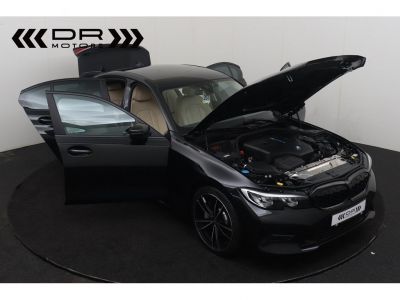 BMW Série 3 330 e ADVANTAGE - LEDER NAVI LED DAB HiFi  - 12