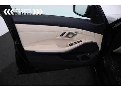 BMW Série 3 330 e ADVANTAGE - LEDER NAVI LED DAB HiFi  - 42