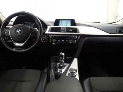 BMW Série 3 330 eA Berline Plug-In Hybrid  - 9